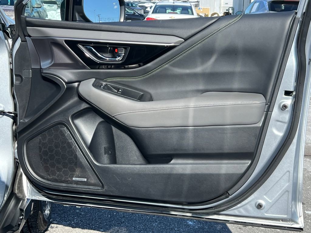 Used 2024 Subaru Outback Onyx Edition XT image 10