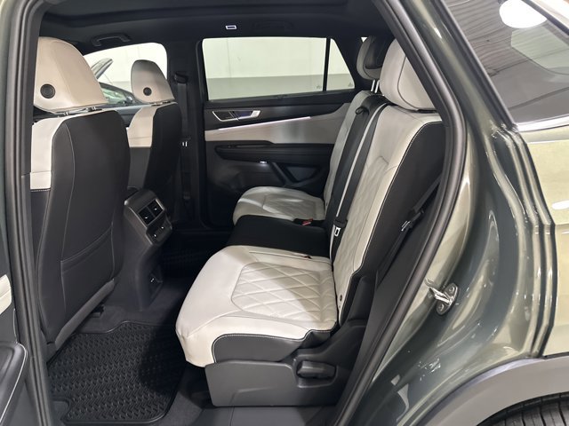 New 2026 Volkswagen Atlas Cross Sport SEL Premium R-Line image 22