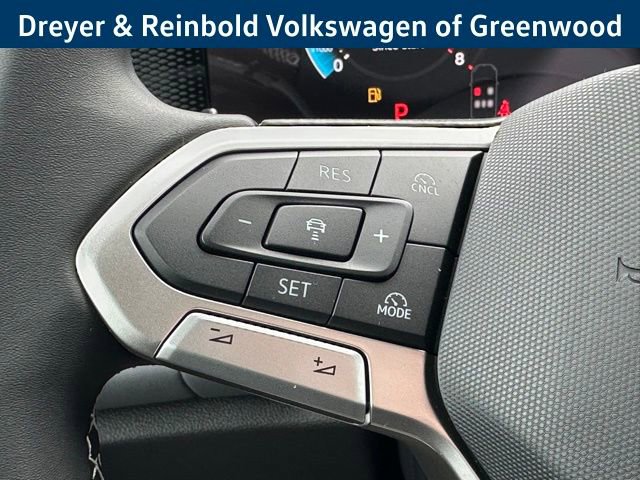 New 2026 Volkswagen Tiguan SE image 14