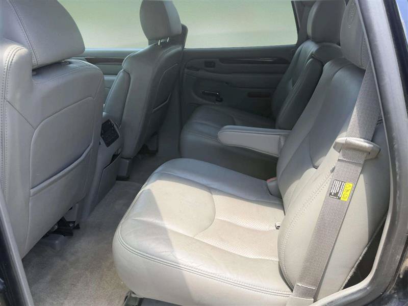 Used 2006 Cadillac Escalade AWD image 12