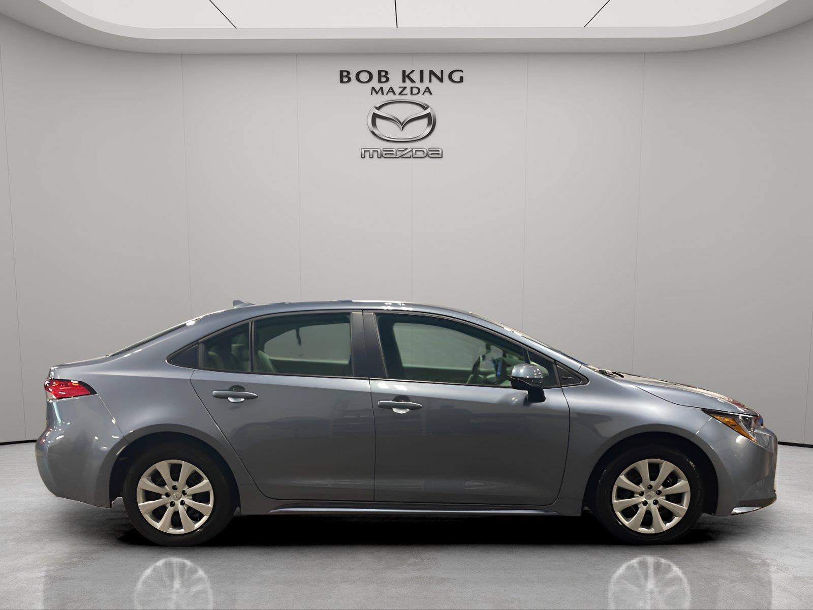 Used 2024 Toyota Corolla LE FWD image 6