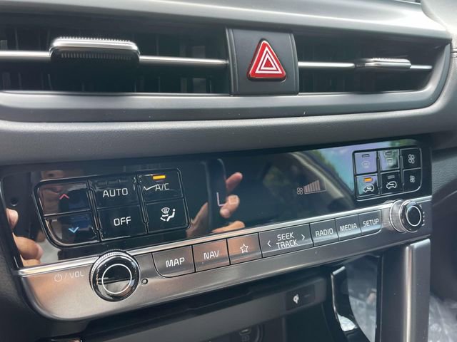 New 2026 Kia Seltos EX FWD image 35
