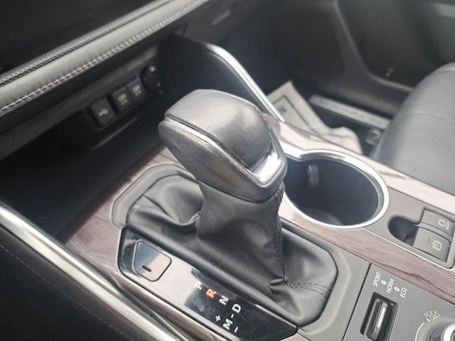 Certified 2020 Toyota Highlander Limited AWD/4WD image 19