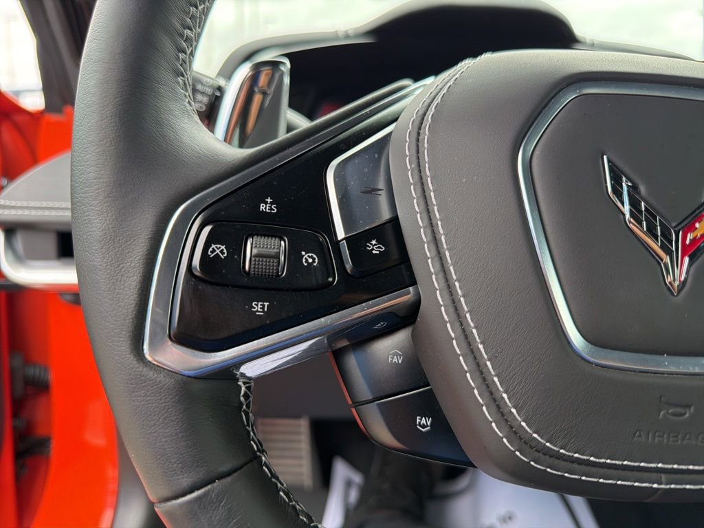 Used 2025 Chevrolet Corvette Stingray Convertible w/ Battery Protection Package RWD image 18
