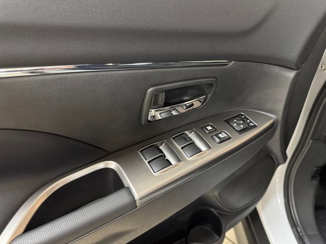 New 2026 Mitsubishi Outlander Sport SEL AWD/4WD image 7