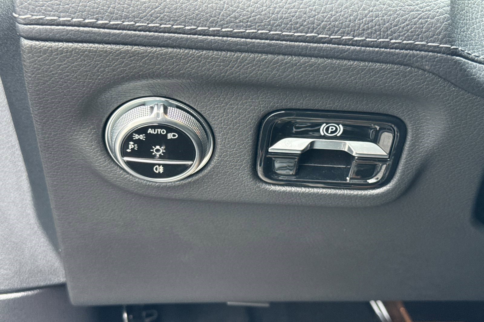 Certified 2023 Mercedes-Benz EQS 450+ 4MATIC Sedan image 17