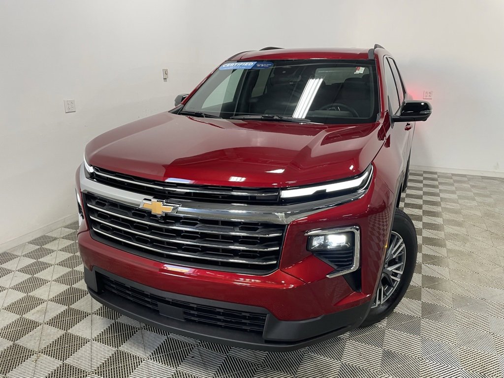 Certified 2024 Chevrolet Traverse LT w/ LPO, Floor Liner Package