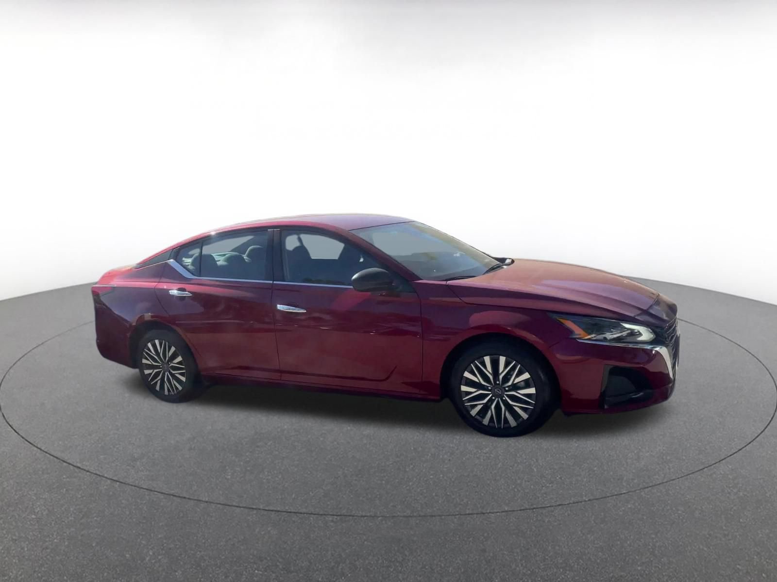 Used 2025 Nissan Altima 2.5 SV FWD video 2