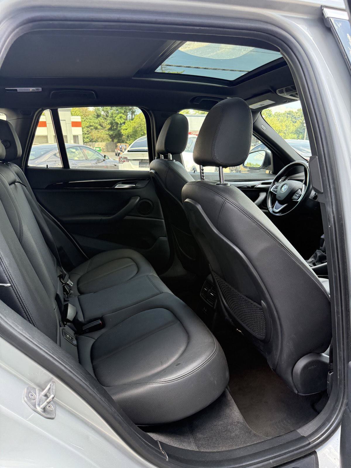 Used 2018 BMW X1 xDrive28i w/ Premium Package AWD/4WD image 18