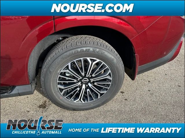 New 2025 Nissan Armada SL w/ Captain's Chari Seat Package AWD/4WD image 9