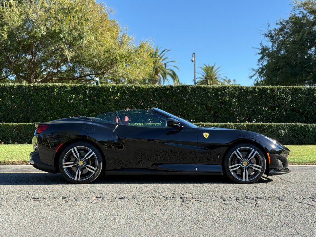 Used 2019 Ferrari Portofino RWD image 8