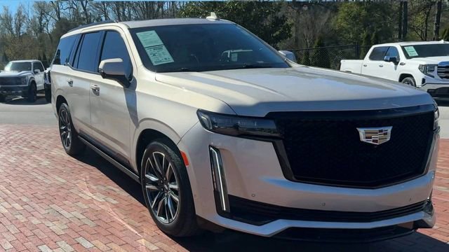 Used 2022 Cadillac Escalade Sport Platinum image 5