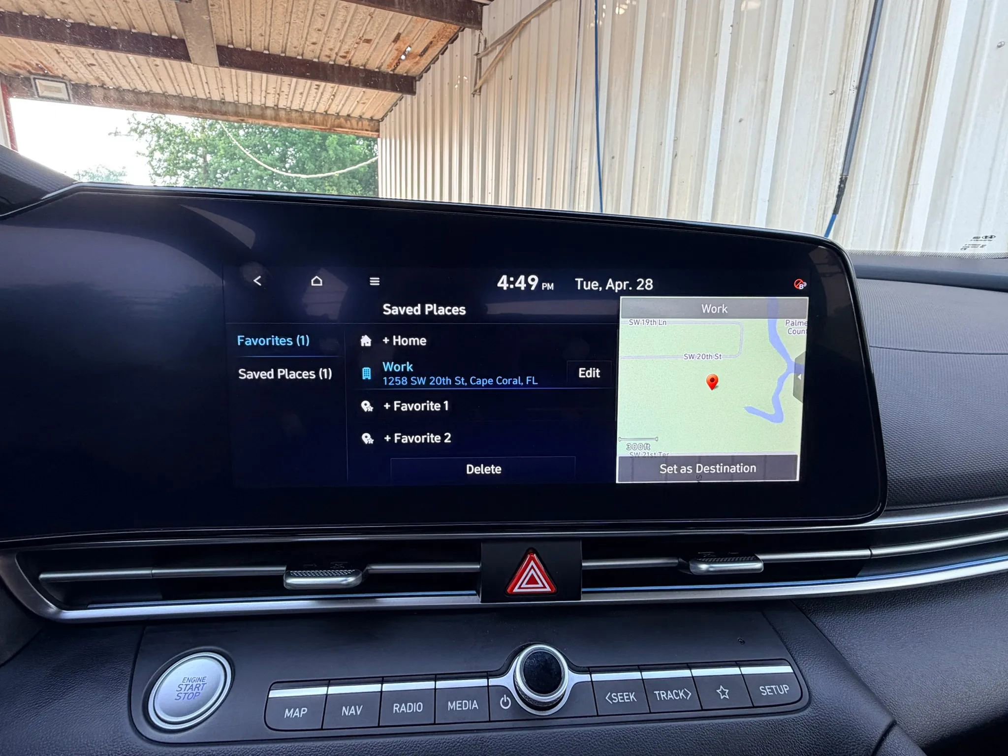 Used 2024 Hyundai Elantra SEL FWD image 13