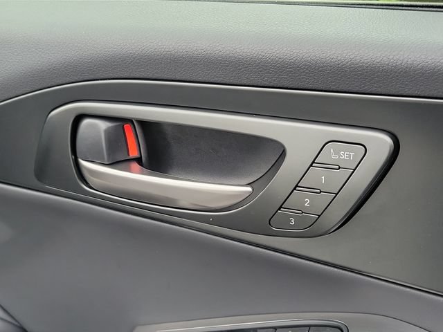 Used 2026 Lexus IS 350 F Sport w/ Technology Package RWD image 18