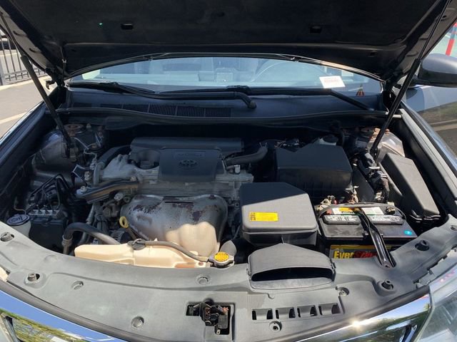 Used 2012 Toyota Camry LE FWD image 16