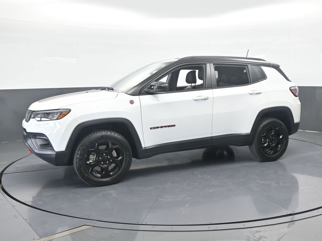 Used 2023 Jeep Compass Trailhawk video 2