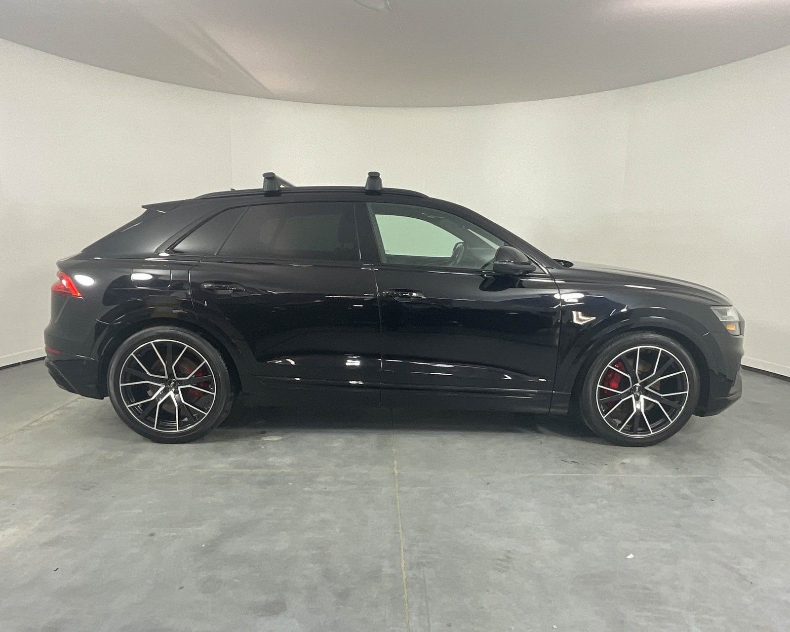 Used 2019 Audi Q8 Prestige image 4