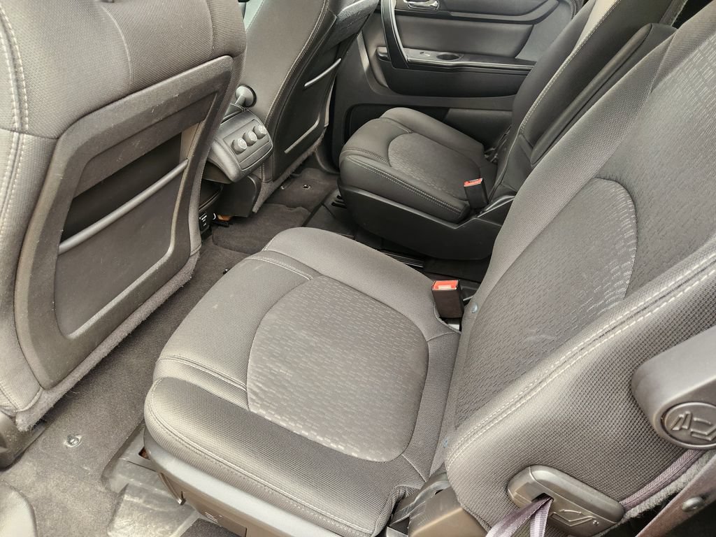 Used 2014 GMC Acadia SLE FWD image 25