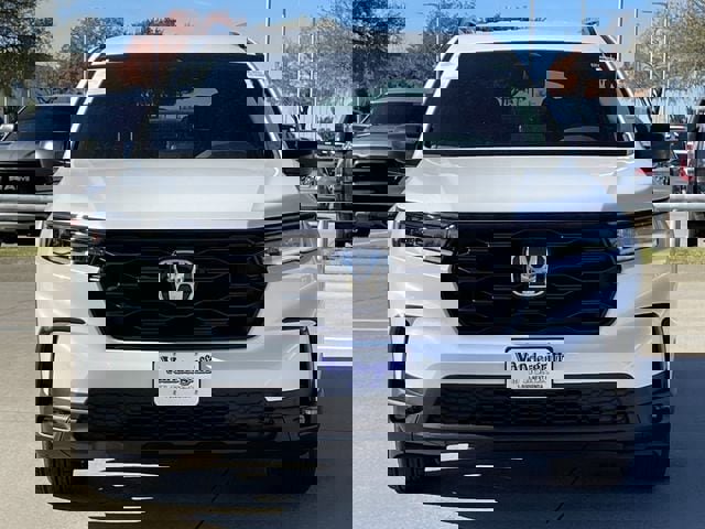 New 2025 Honda Pilot Sport image 8