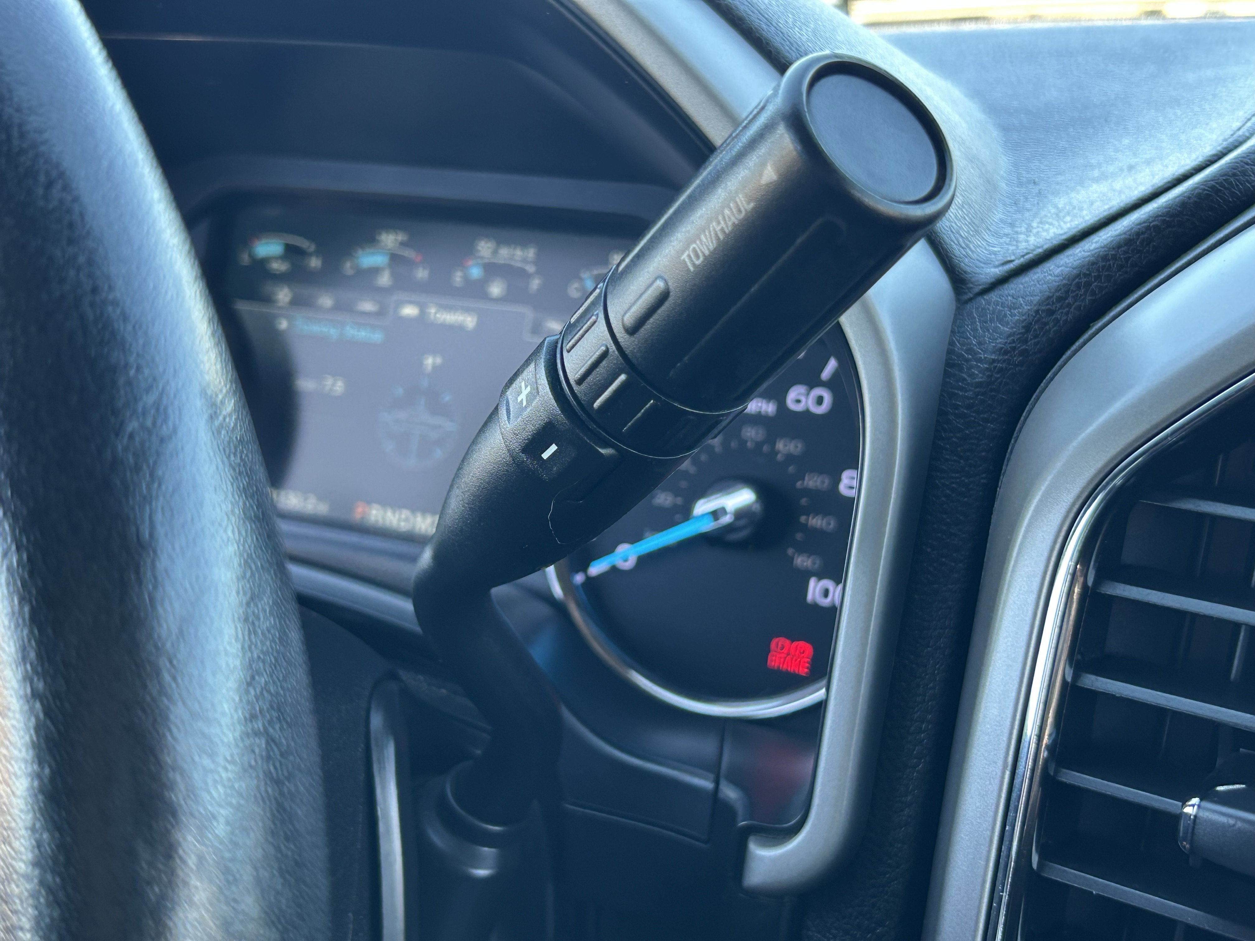 Used 2018 Ford F250 Lariat w/ Lariat Ultimate Package RWD image 29