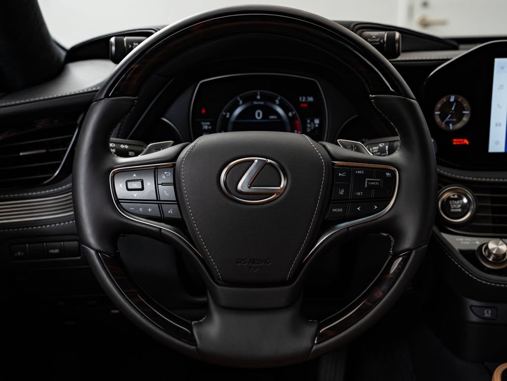 Certified 2023 Lexus LS 500 AWD w/ Interior Upgrade Package image 40