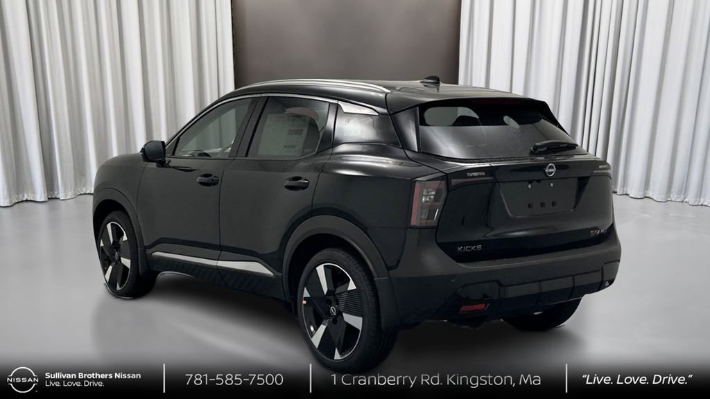New 2025 Nissan Kicks SR w/ SR Premium Package image 7