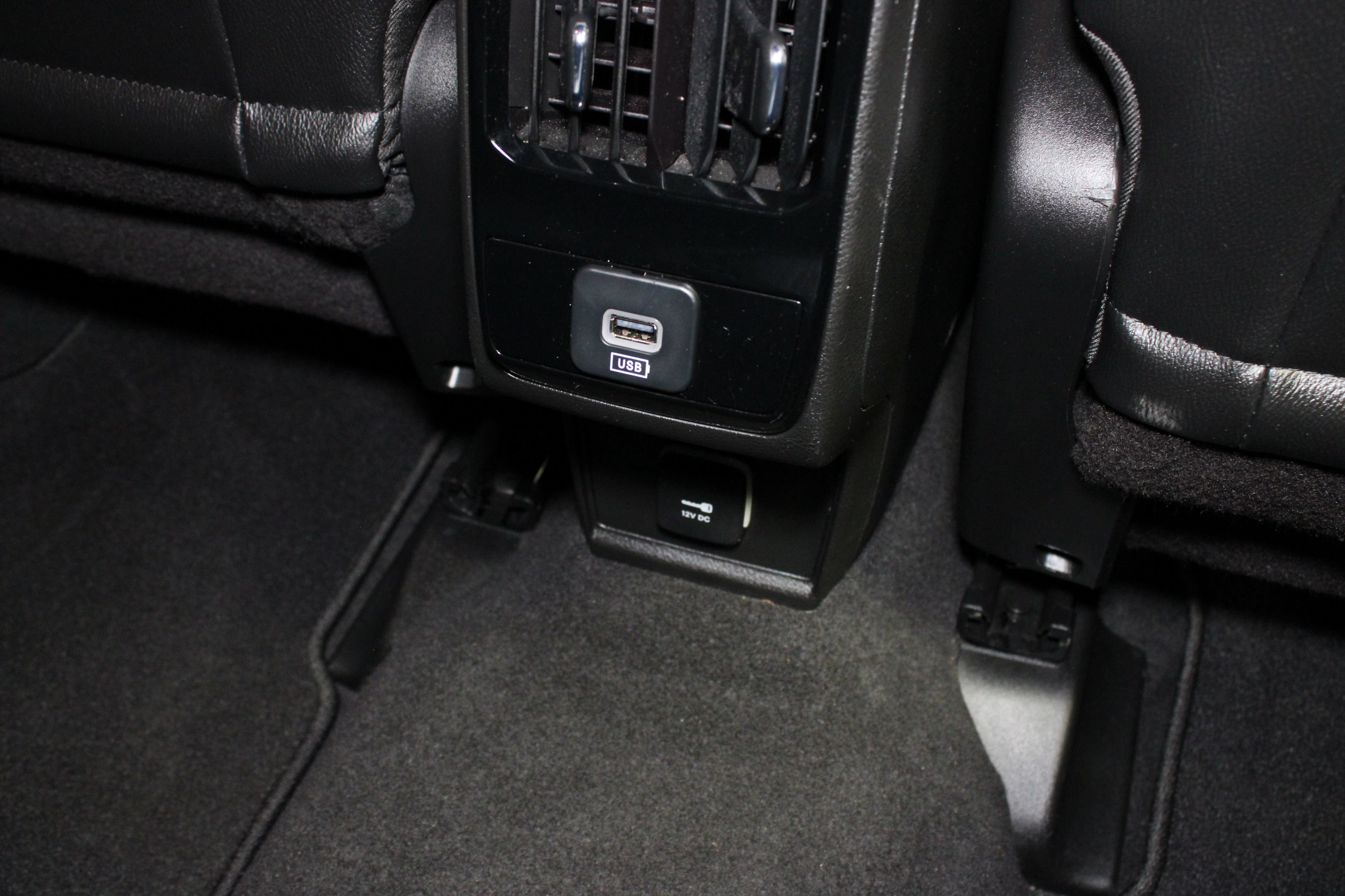 Used 2025 Jeep Compass Limited AWD/4WD image 15