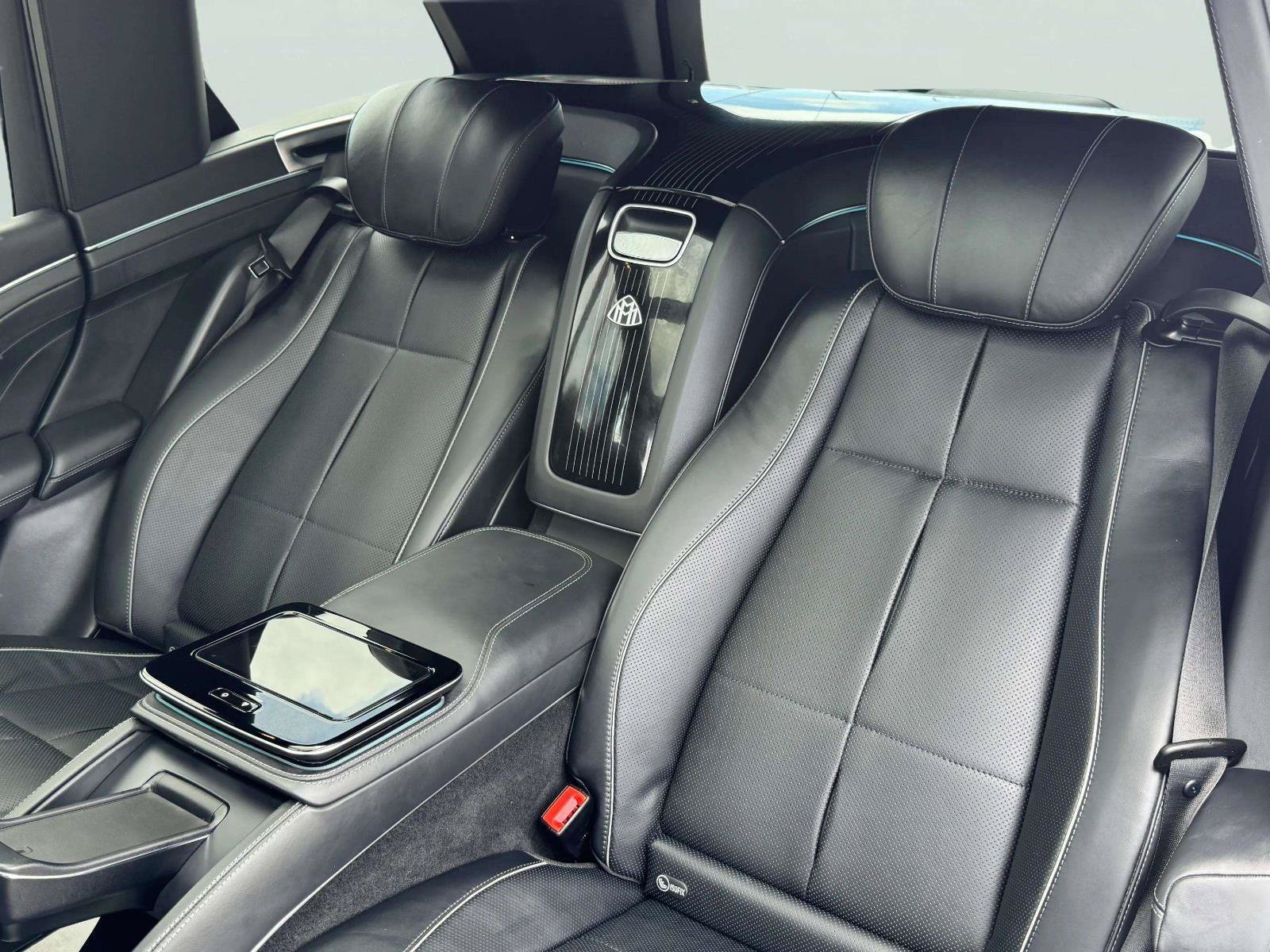 Used 2022 Mercedes-Benz Maybach GLS 600 4MATIC image 64