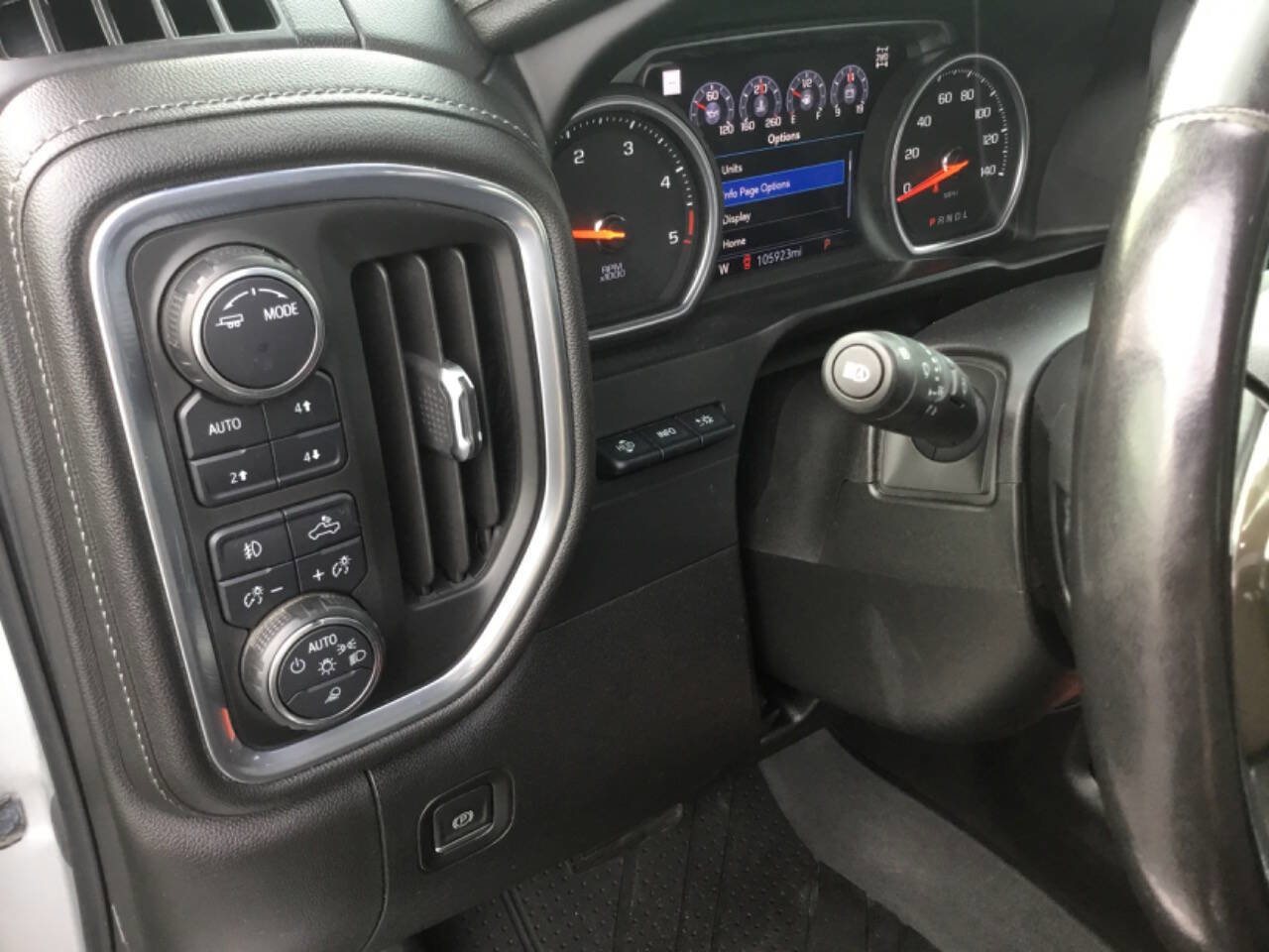 Used 2021 Chevrolet Silverado 2500 High Country image 8