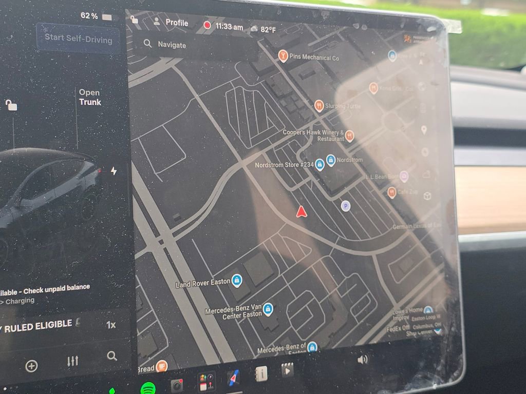 Used 2024 Tesla Model Y Performance AWD/4WD image 4
