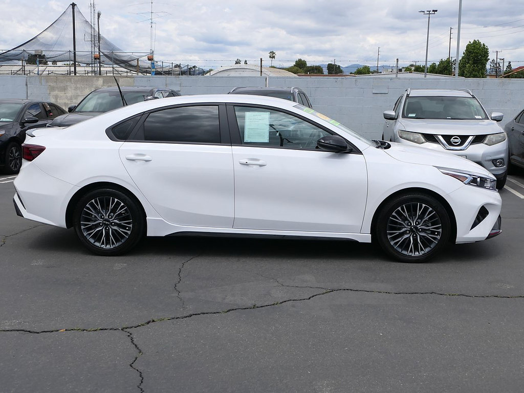 Used 2023 Kia Forte GT-Line FWD image 2