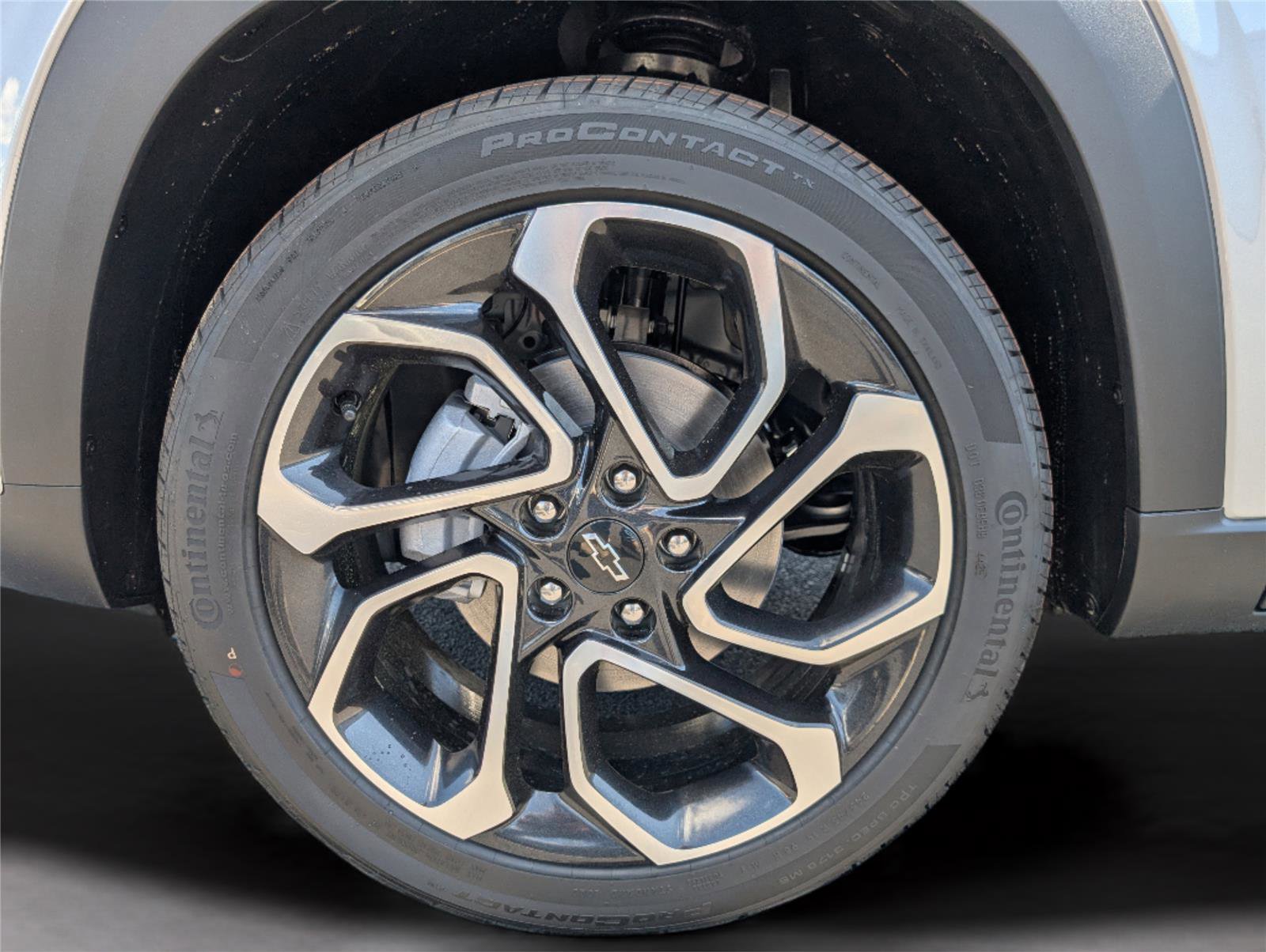 New 2026 Chevrolet Trax RS w/ Sunroof Package image 15