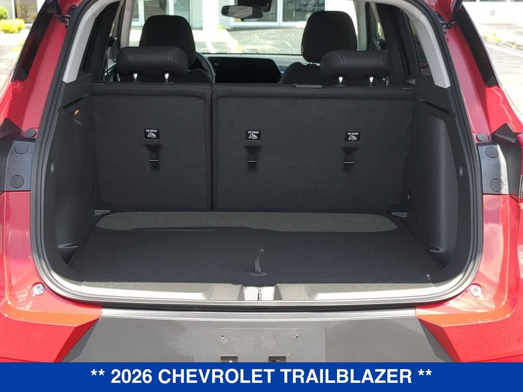 New 2026 Chevrolet TrailBlazer LT w/ Midnight Edition AWD/4WD image 5