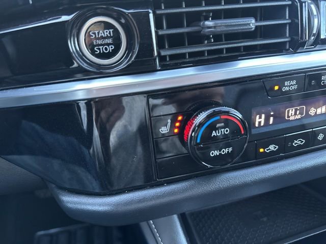 Used 2024 Nissan Pathfinder SL w/ SL Premium Package image 21