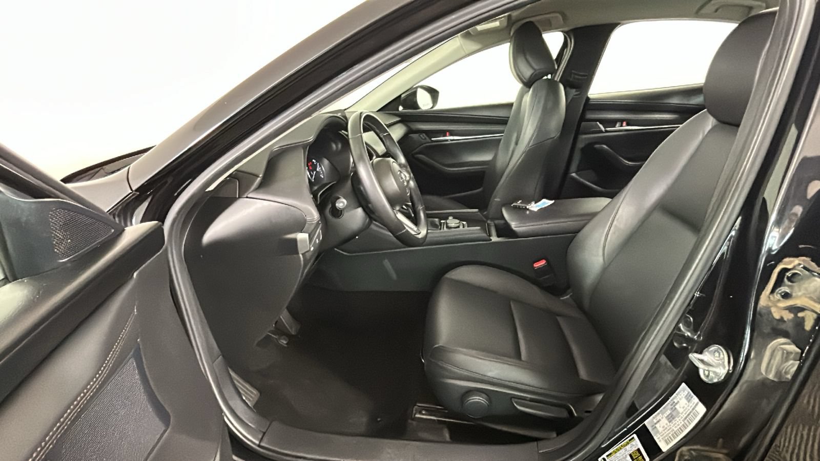 Used 2024 MAZDA MAZDA3 s FWD image 13