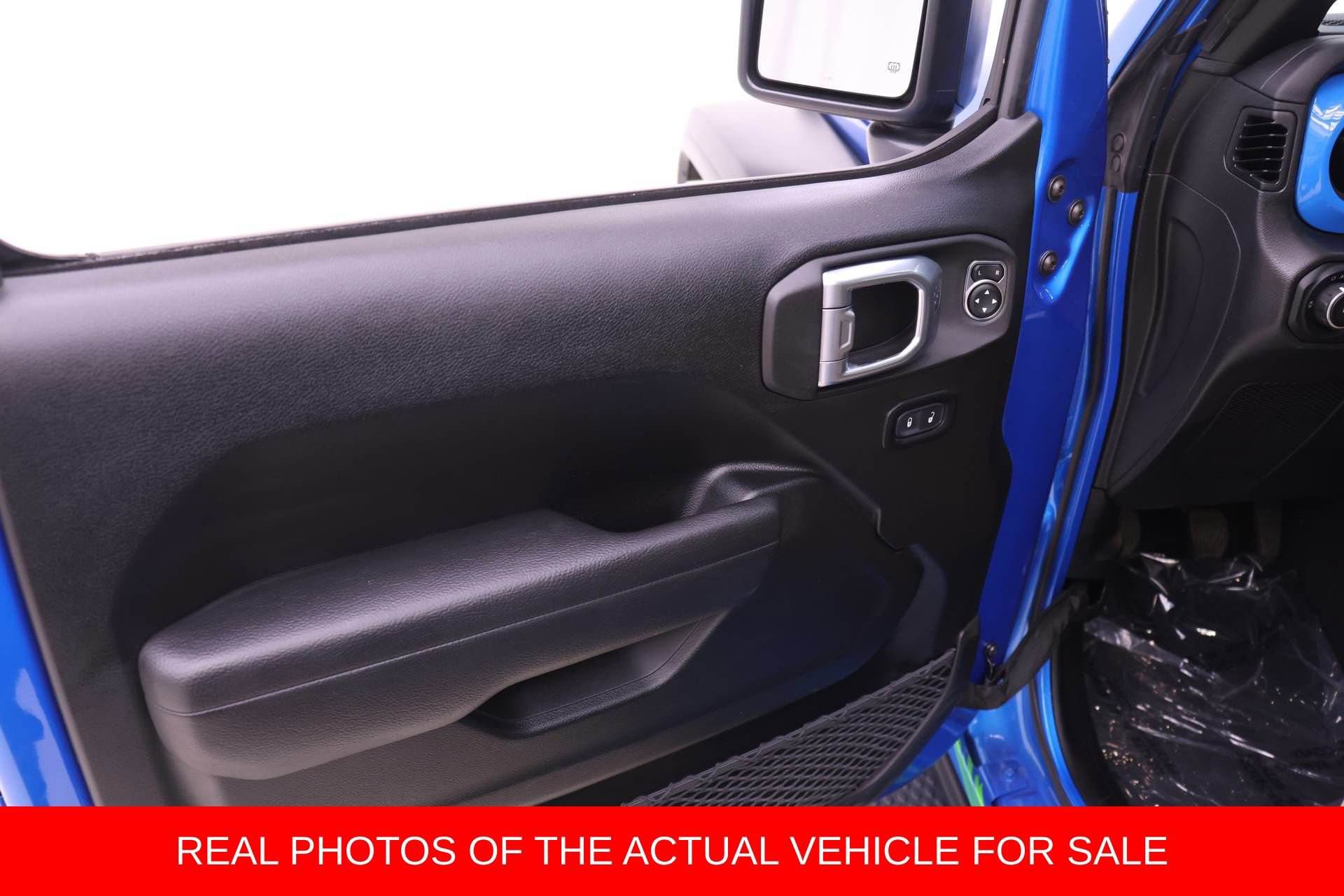 Used 2023 Jeep Wrangler Sport AWD/4WD image 10