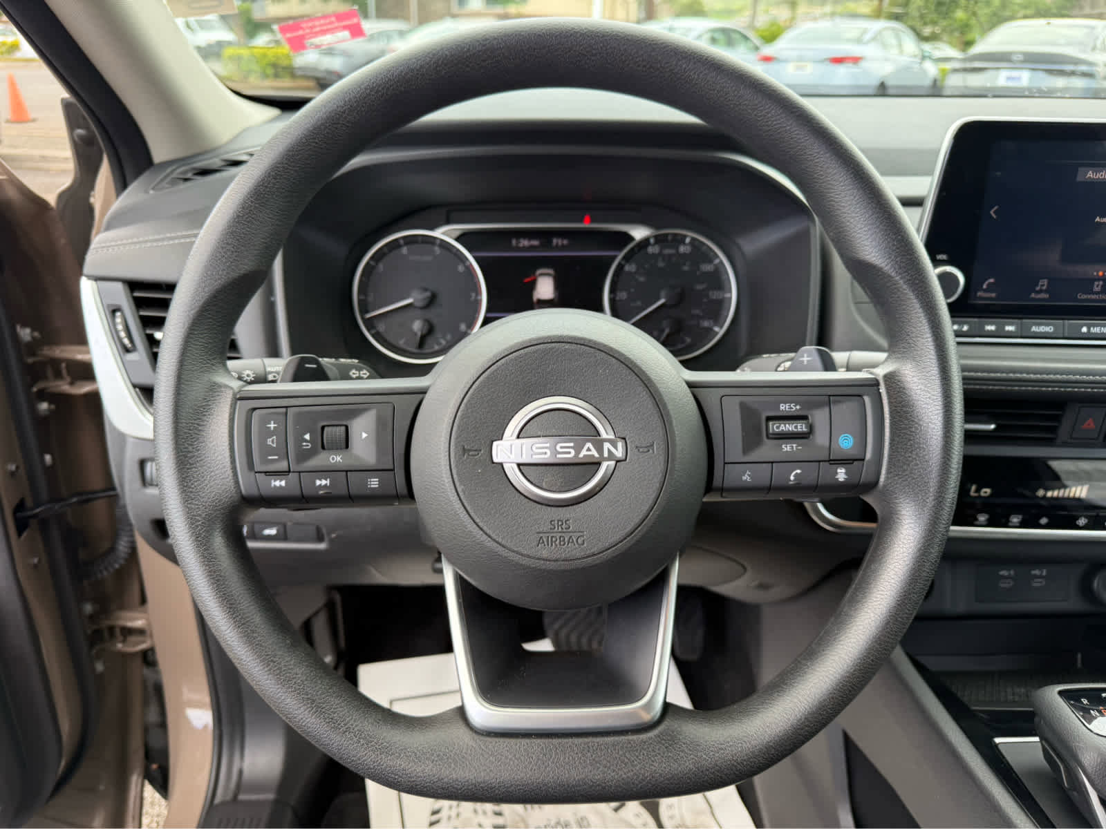 Used 2024 Nissan Rogue SV FWD image 6