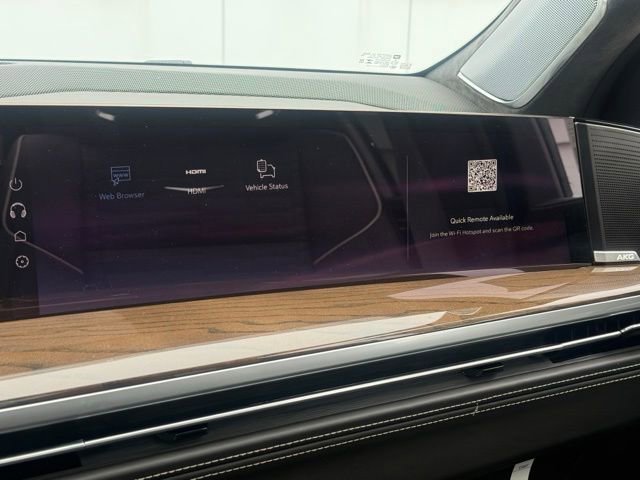 New 2026 Cadillac Escalade ESV Platinum Sport w/ LPO, ONYX Package image 24