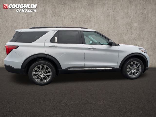New 2025 Ford Explorer Active w/ Active Comfort Package image 9