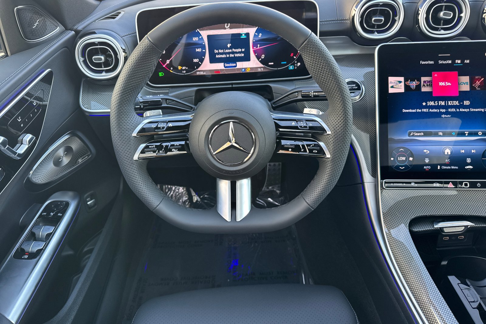 New 2025 Mercedes-Benz C 300 4MATIC Sedan image 14