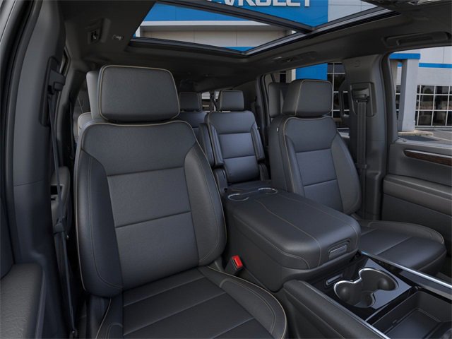 New 2026 Chevrolet Suburban Premier image 16