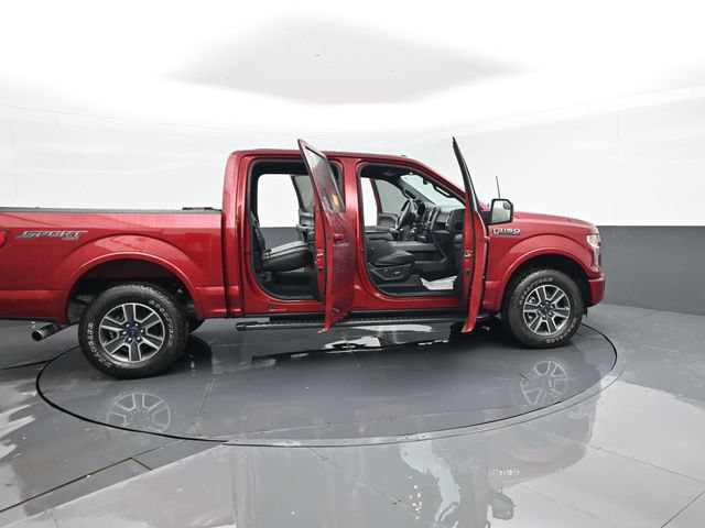 Used 2016 Ford F150 XLT w/ Equipment Group 302A Luxury AWD/4WD image 28