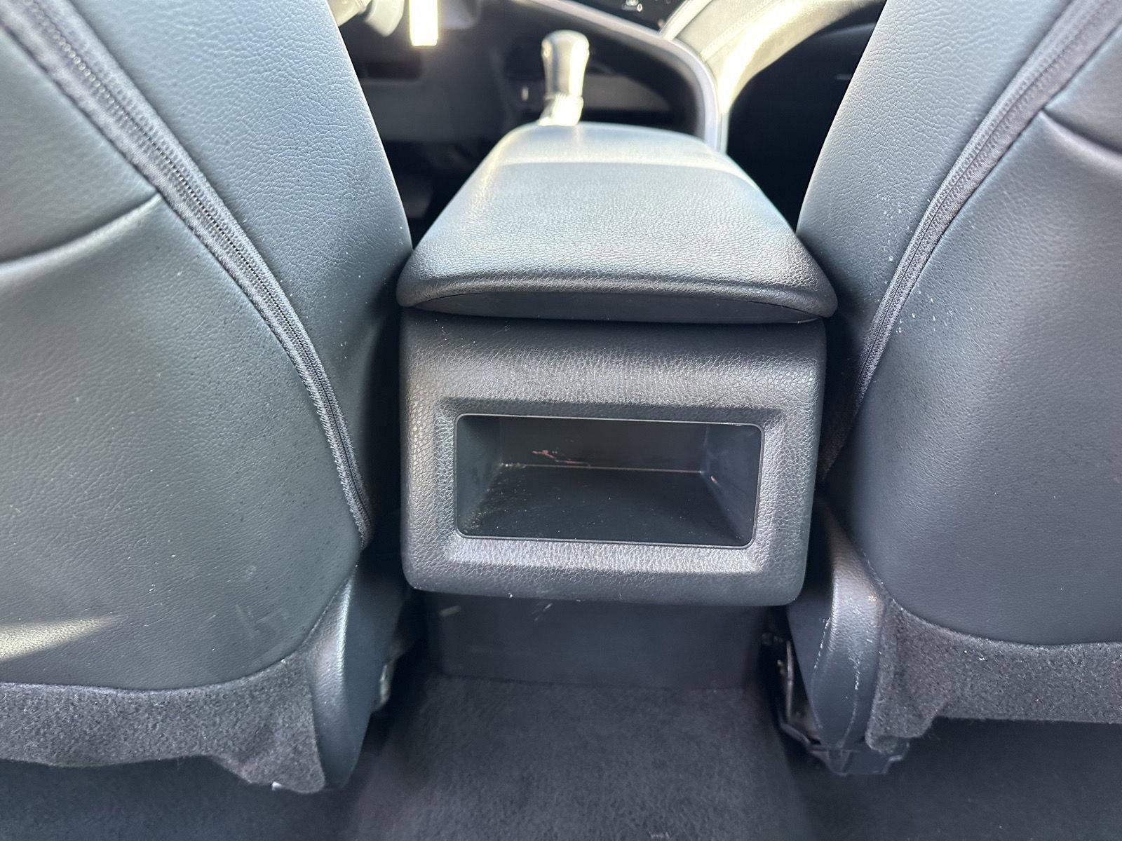 Used 2024 Toyota Camry SE image 16