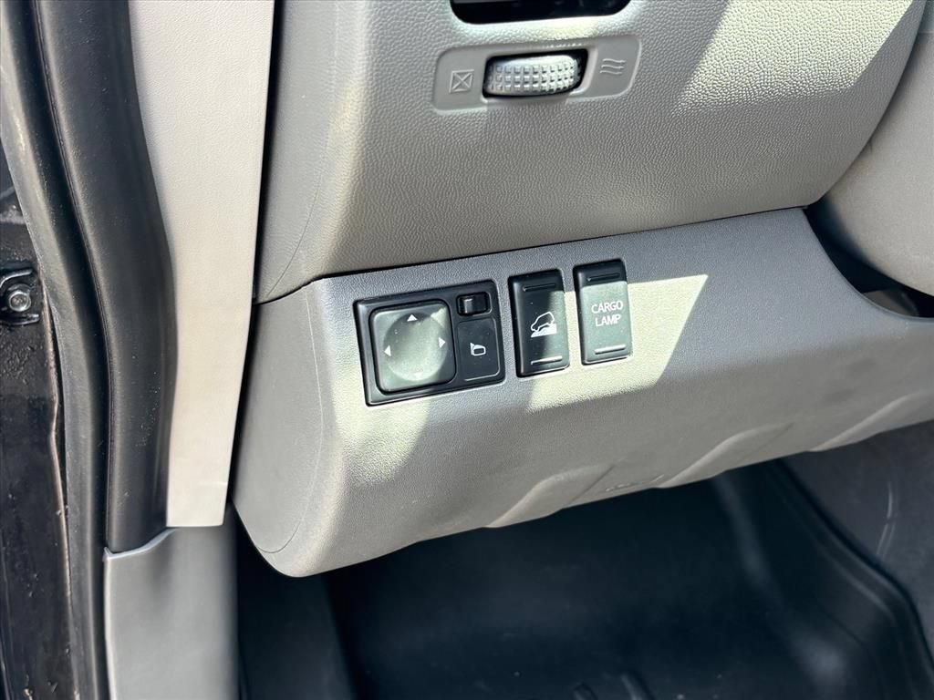 Used 2021 Nissan Frontier SV AWD/4WD image 7