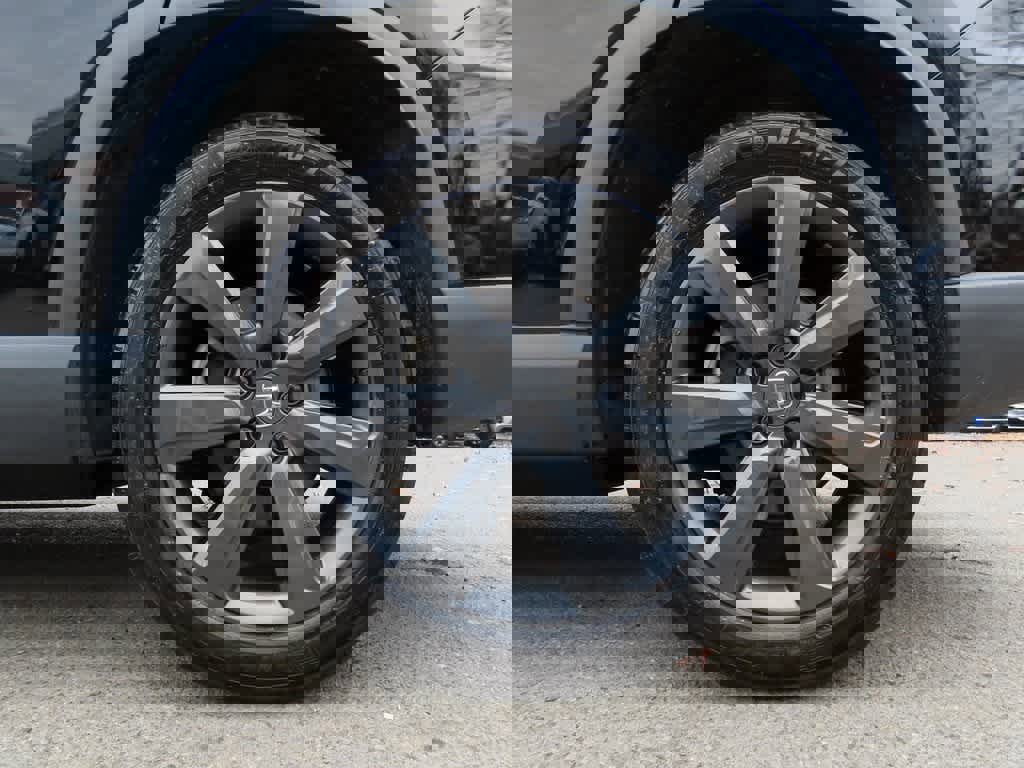 Used 2023 Honda Pilot Sport image 10