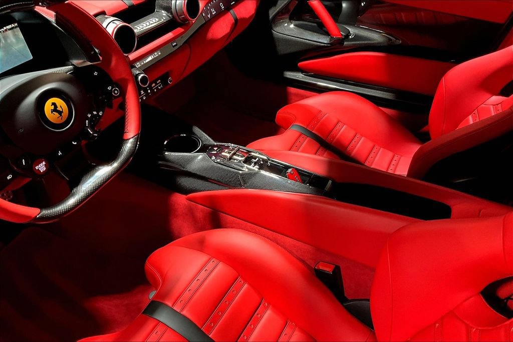 Used 2022 Ferrari 812 Competizione RWD image 16