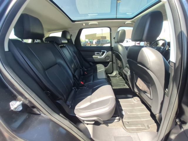 Used 2017 Land Rover Discovery Sport HSE AWD/4WD image 16