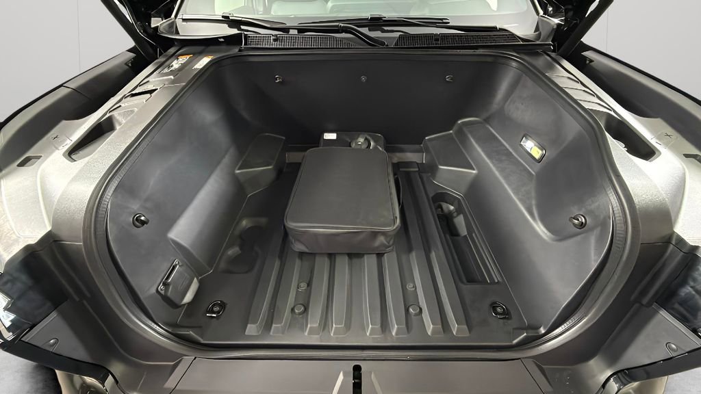 Certified 2024 Chevrolet Silverado EV RST image 34