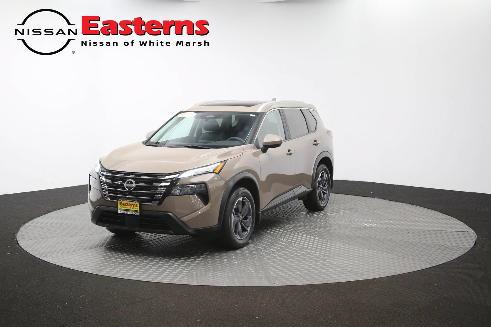 Used 2024 Nissan Rogue SV w/ SV Premium Package FWD image 54
