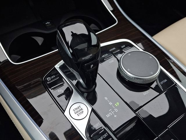 Used 2021 BMW X5 xDrive40i AWD/4WD image 15